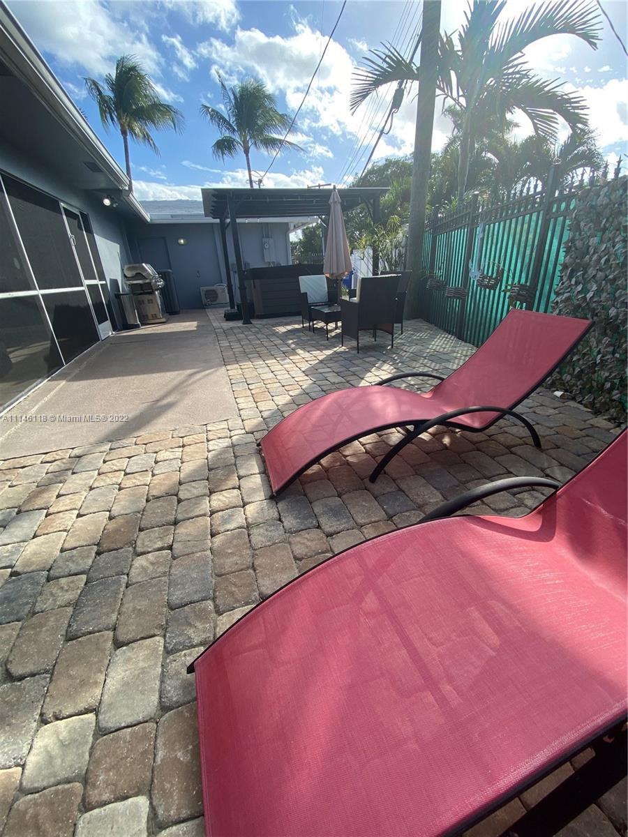 POMPANO ISLES SEC B - Residential