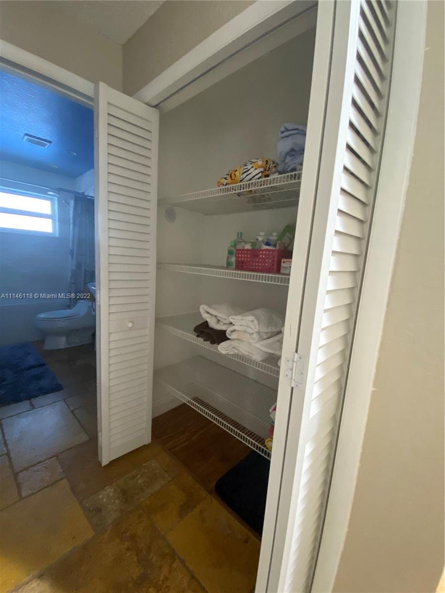 POMPANO ISLES SEC B - Residential