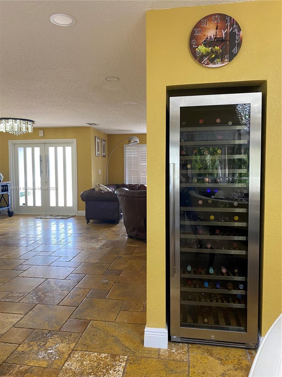 POMPANO ISLES SEC B - Residential
