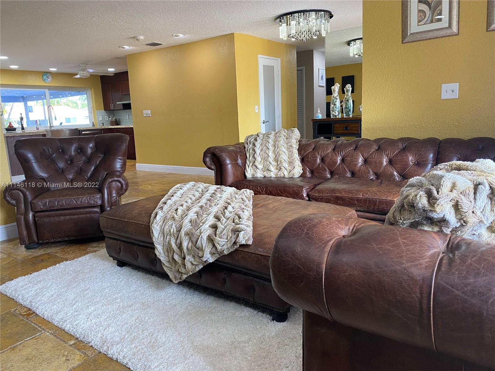 POMPANO ISLES SEC B - Residential