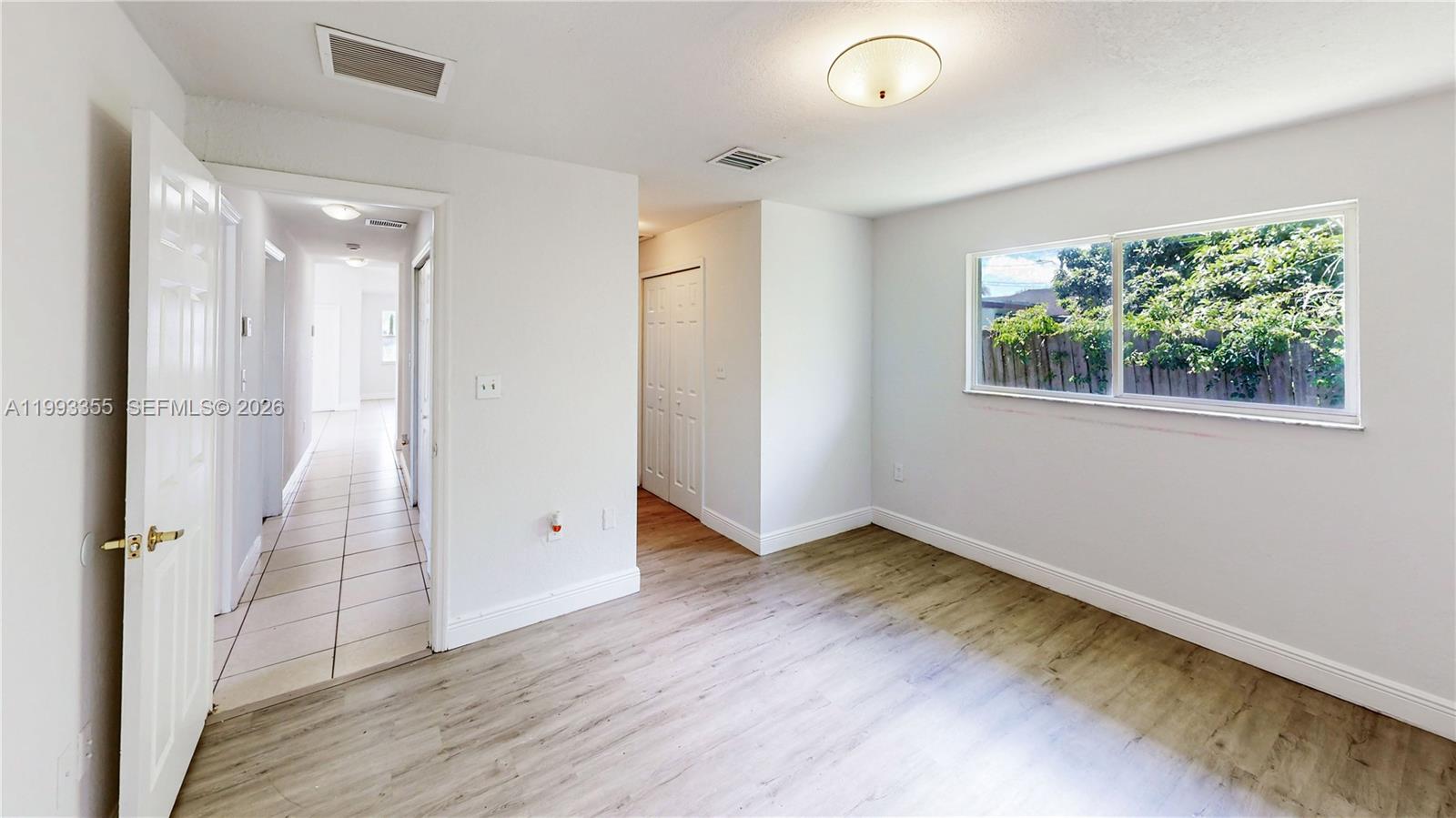 SUNNY LAND PARK - Residential