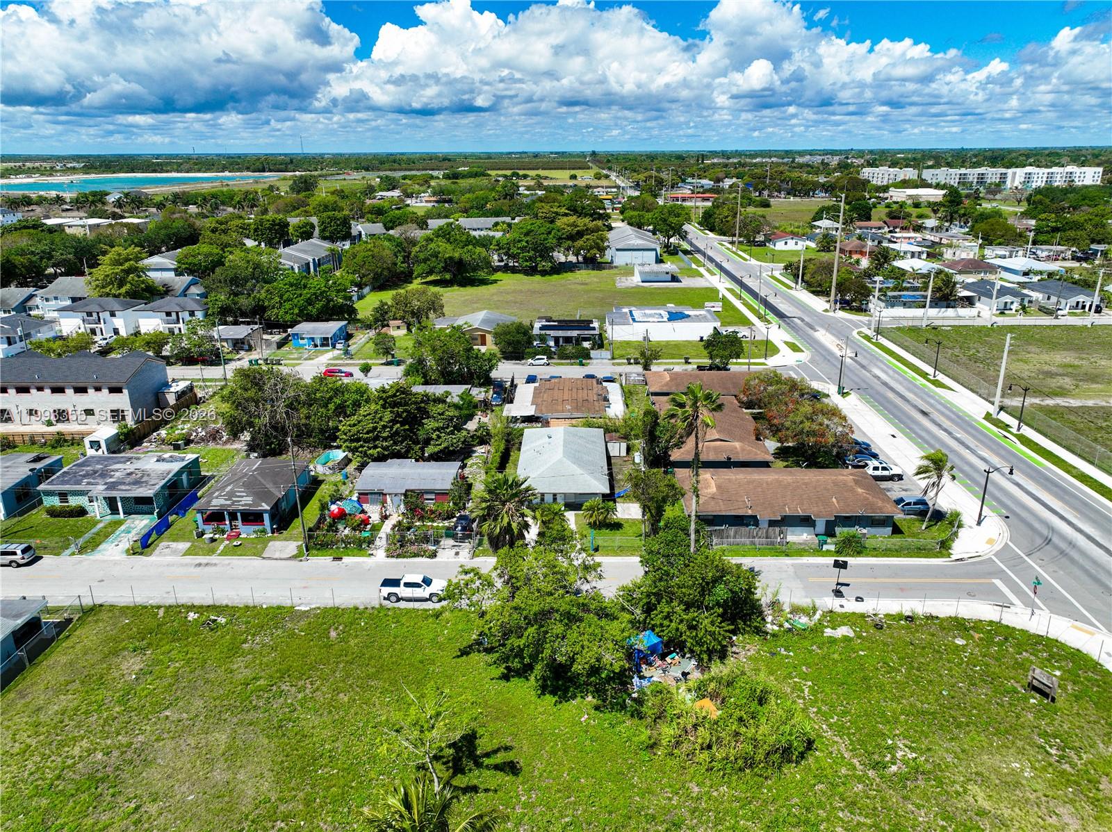SUNNY LAND PARK - Residential