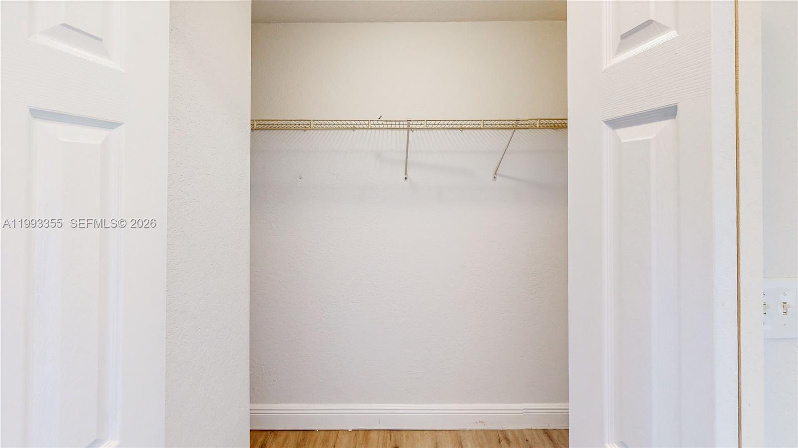 SUNNY LAND PARK - Residential