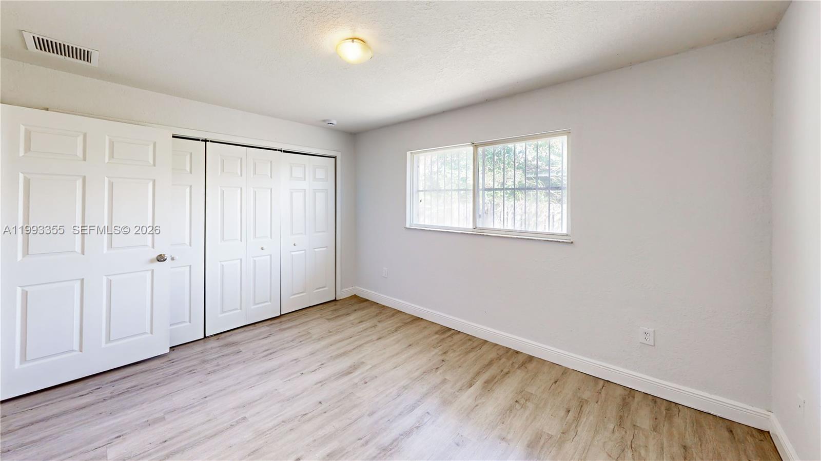 SUNNY LAND PARK - Residential