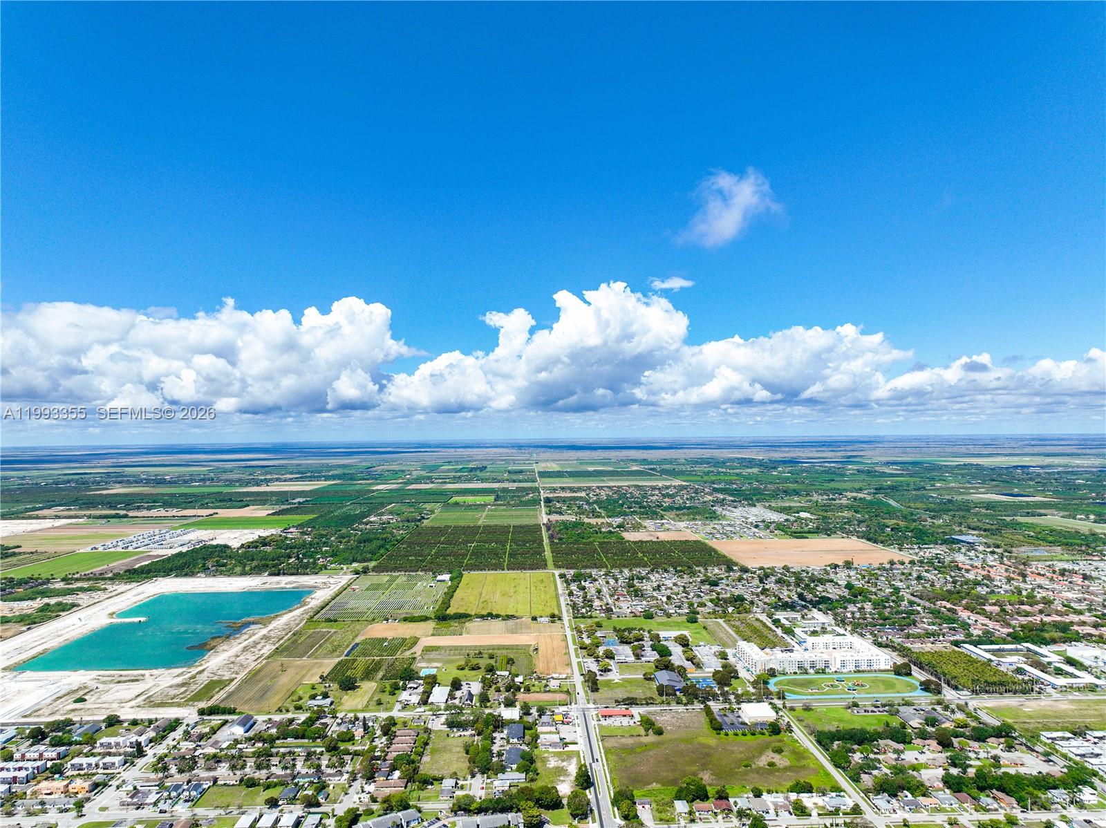 SUNNY LAND PARK - Residential