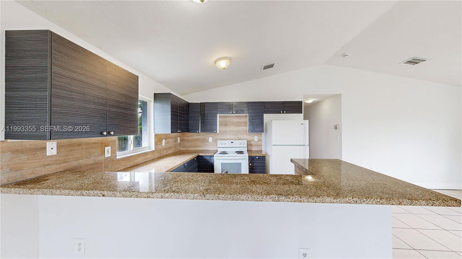 SUNNY LAND PARK - Residential