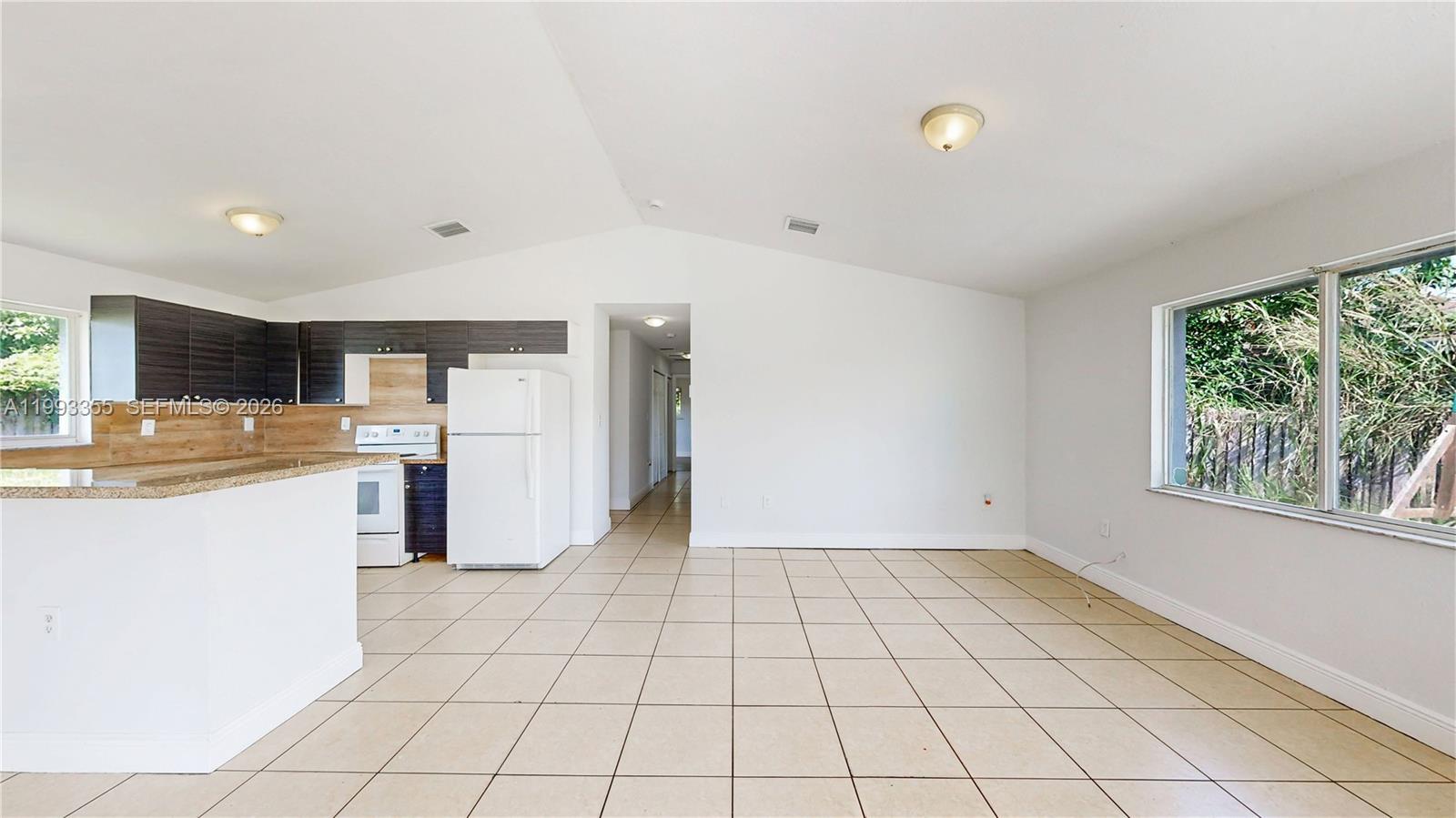 SUNNY LAND PARK - Residential