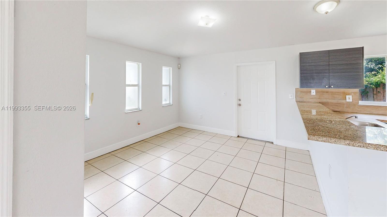 SUNNY LAND PARK - Residential