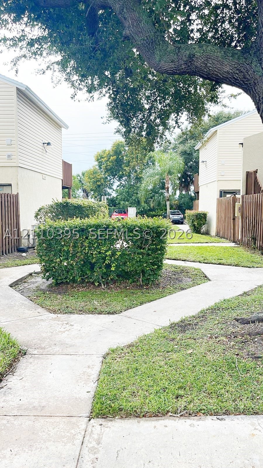 637 Executive Center Dr N107