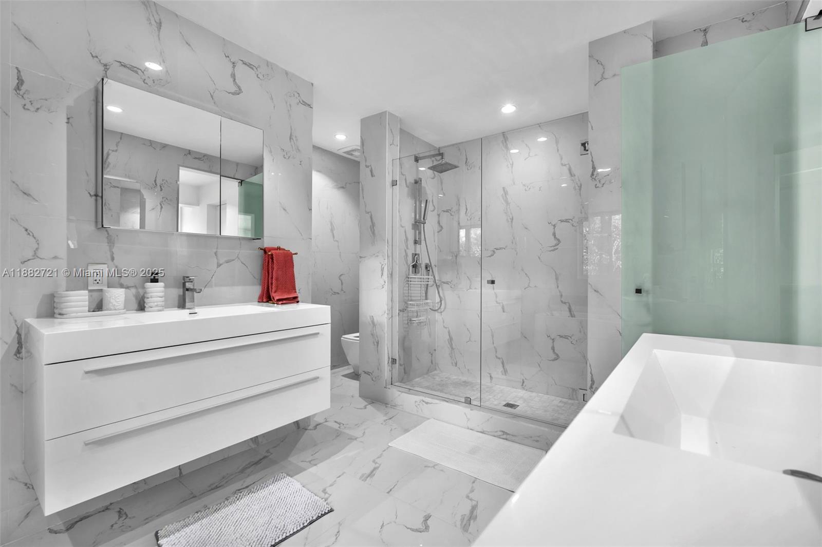 COCONUT GROVE MANOR - Residential Lease