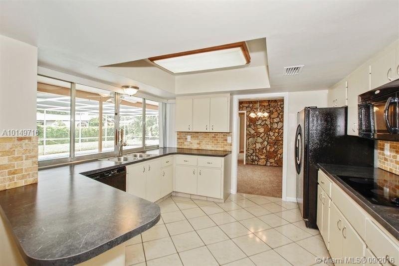 Royal Palm Estates Sec On - Residential Lease