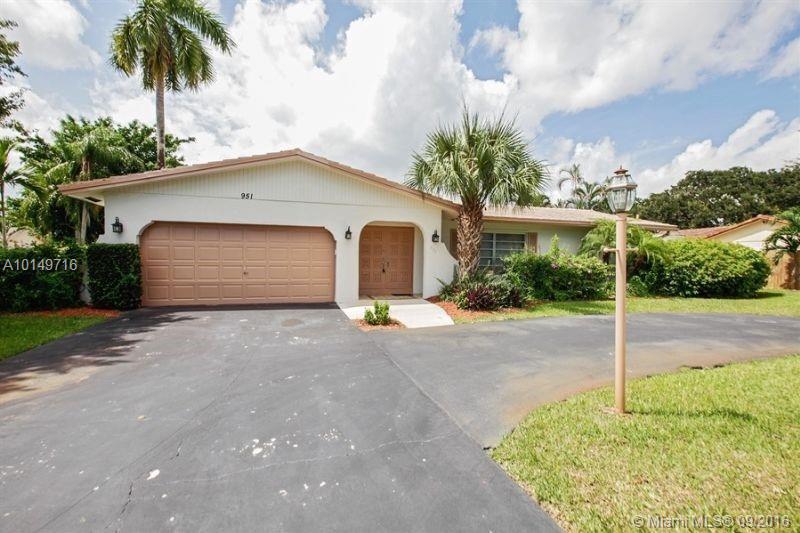 Royal Palm Estates Sec On - Residential Lease