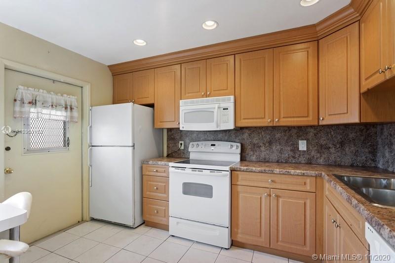 FAIRWAYS CO-OP - Residential