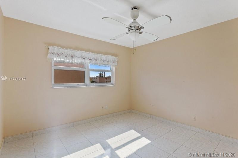 FAIRWAYS CO-OP - Residential