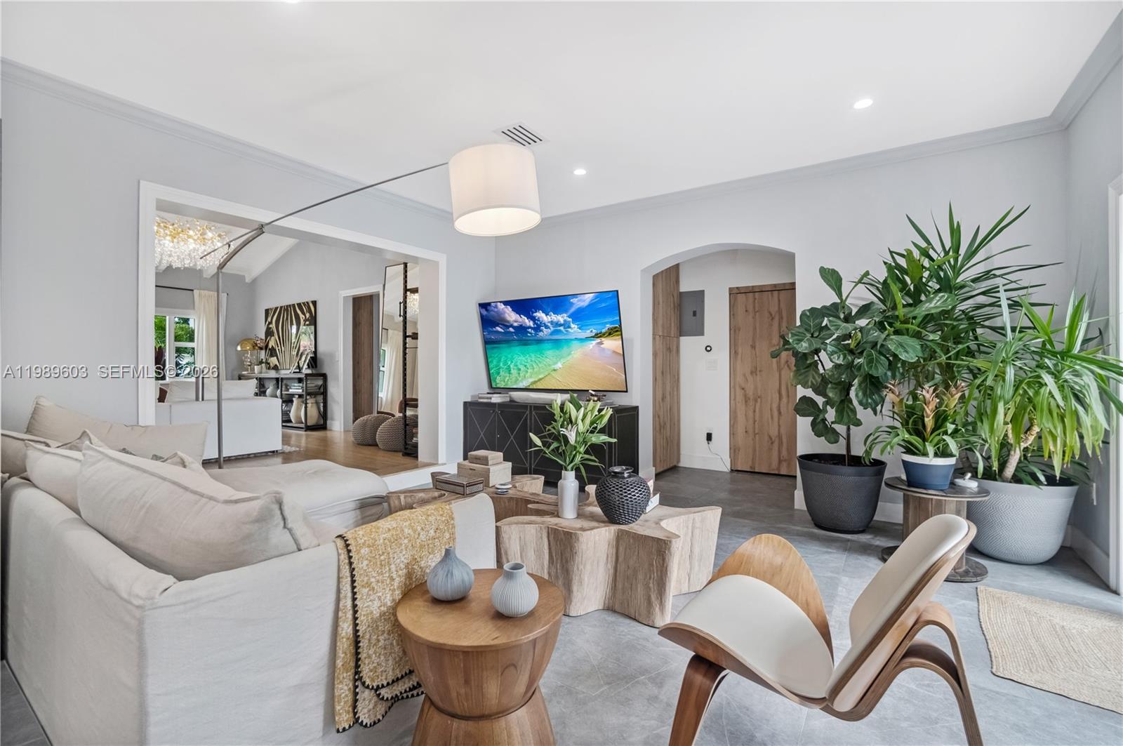 WATERSEDGE - Residential Lease