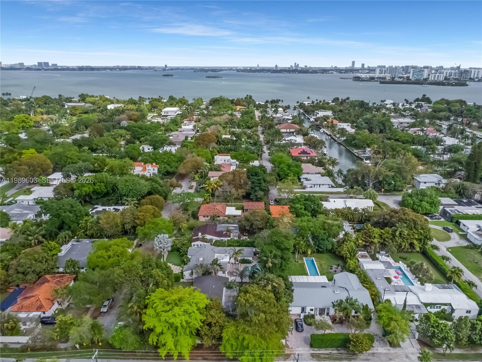 1022 NE 91st Ter 1022