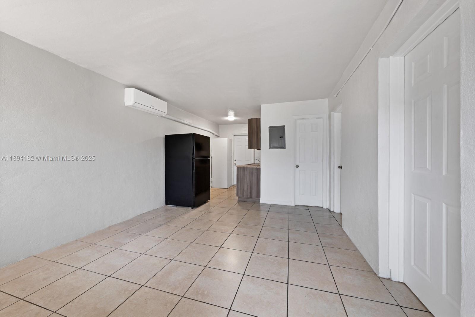 SEMINOLE FOREST - Residential Lease