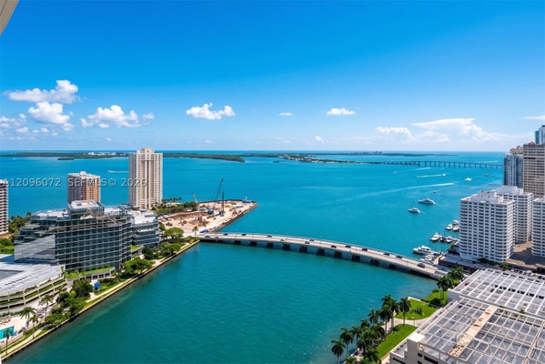495 BRICKELL AVE APT 3207, MIAMI, FL 33131 - Image f6c026613a95a940efbfecb4c8dc8f0f/2370969444