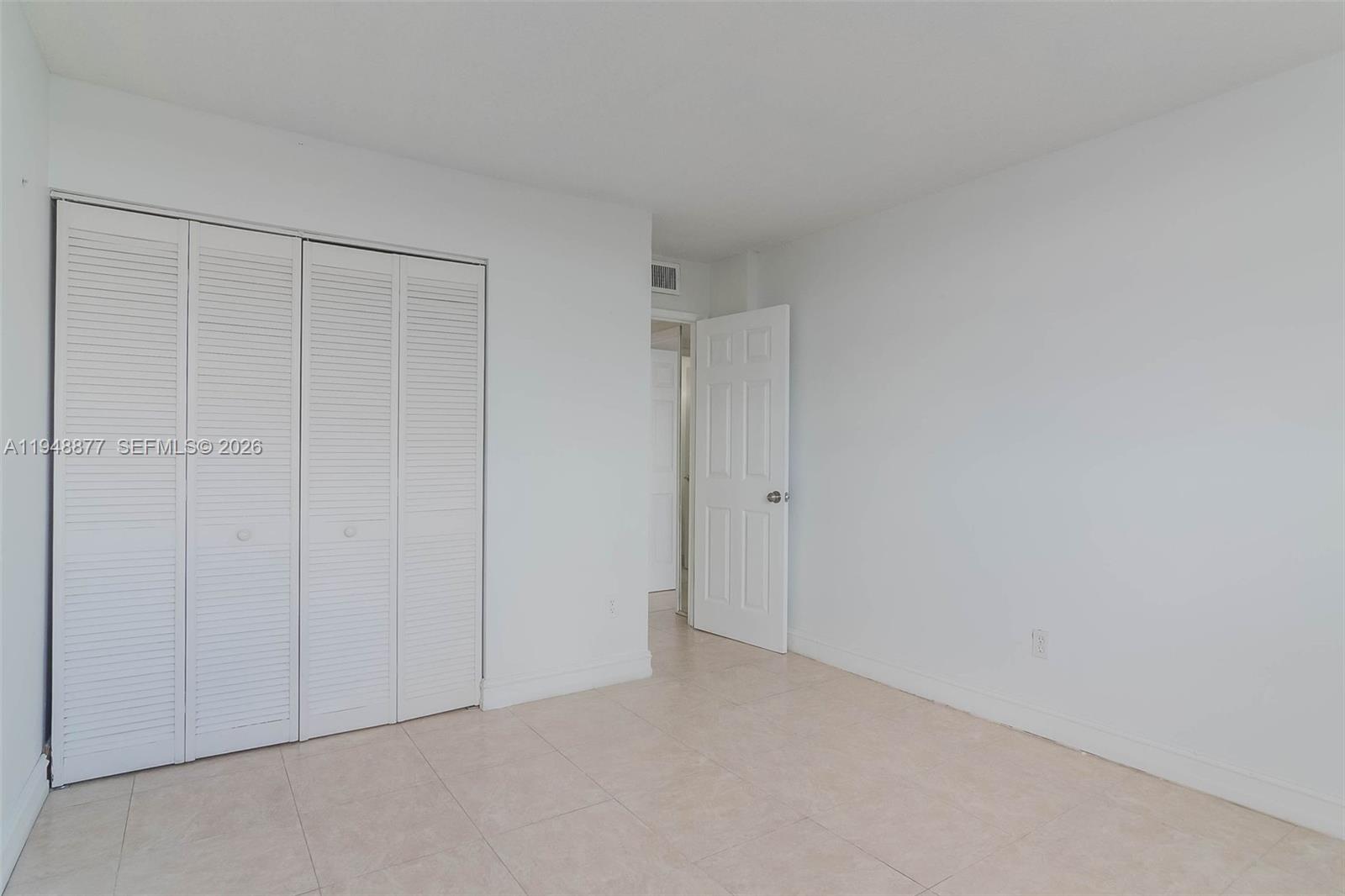 PINESIDE CONDO NO 1 - Residential