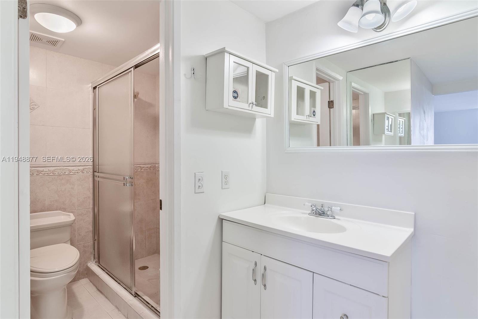 PINESIDE CONDO NO 1 - Residential