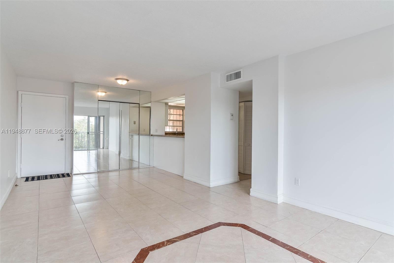 PINESIDE CONDO NO 1 - Residential