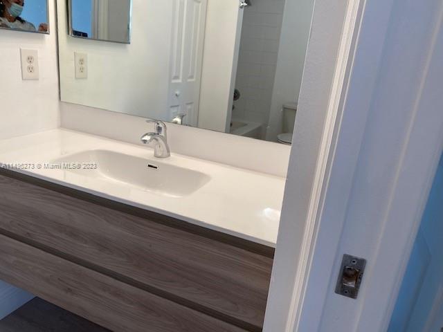 EL-AD RESIDENCES AT MIRAM - Residential Lease