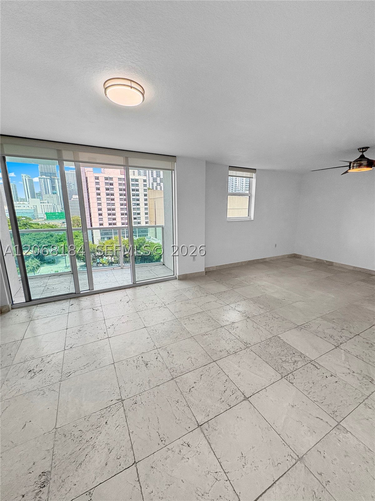 31 SE 5th St 902