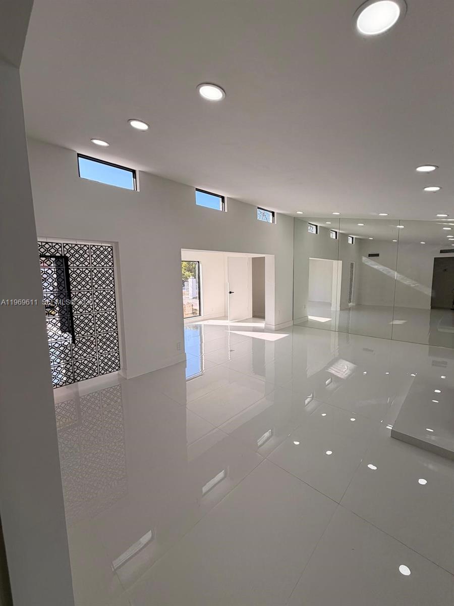 SUGAR TREE GROVE SUB - Residential