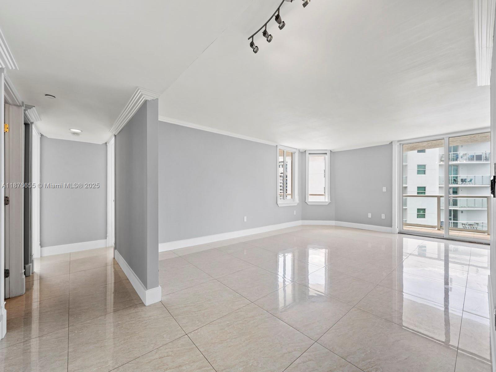 THE GRANDVIEW CONDO - Residential