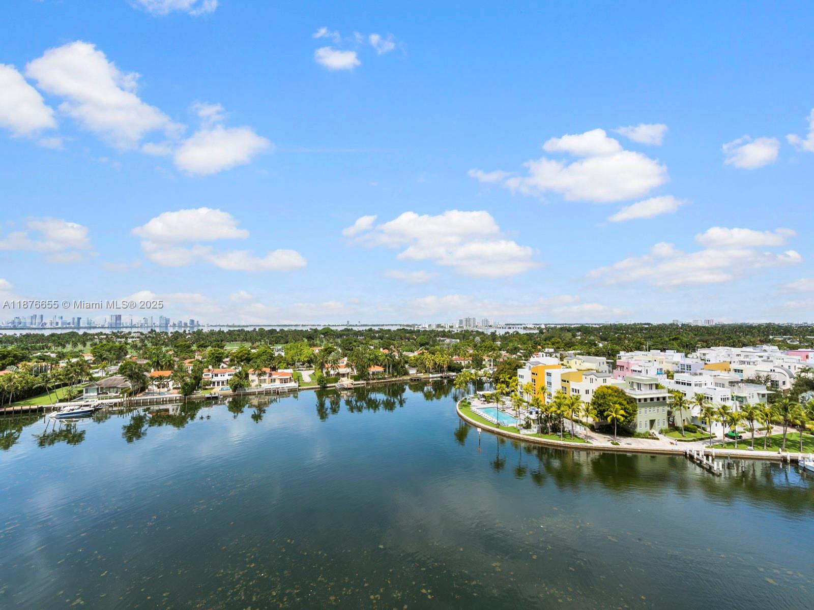 THE GRANDVIEW CONDO - Residential