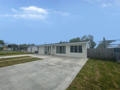 Photo of 14730 SW 296th St, Homestead, FL 33033 (MLS # A11900387)
