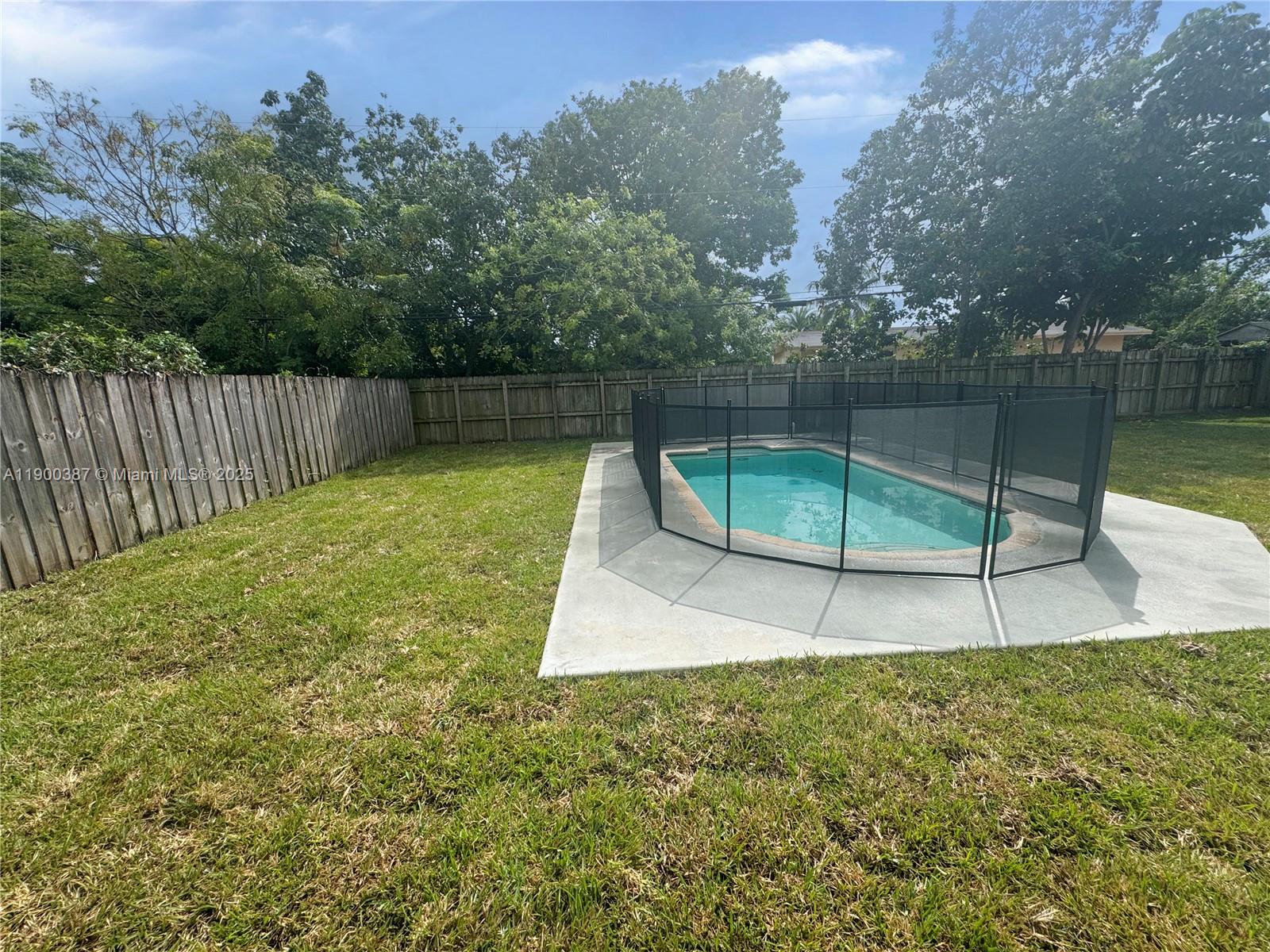 LEISURE CITY SEC 4 - Residential