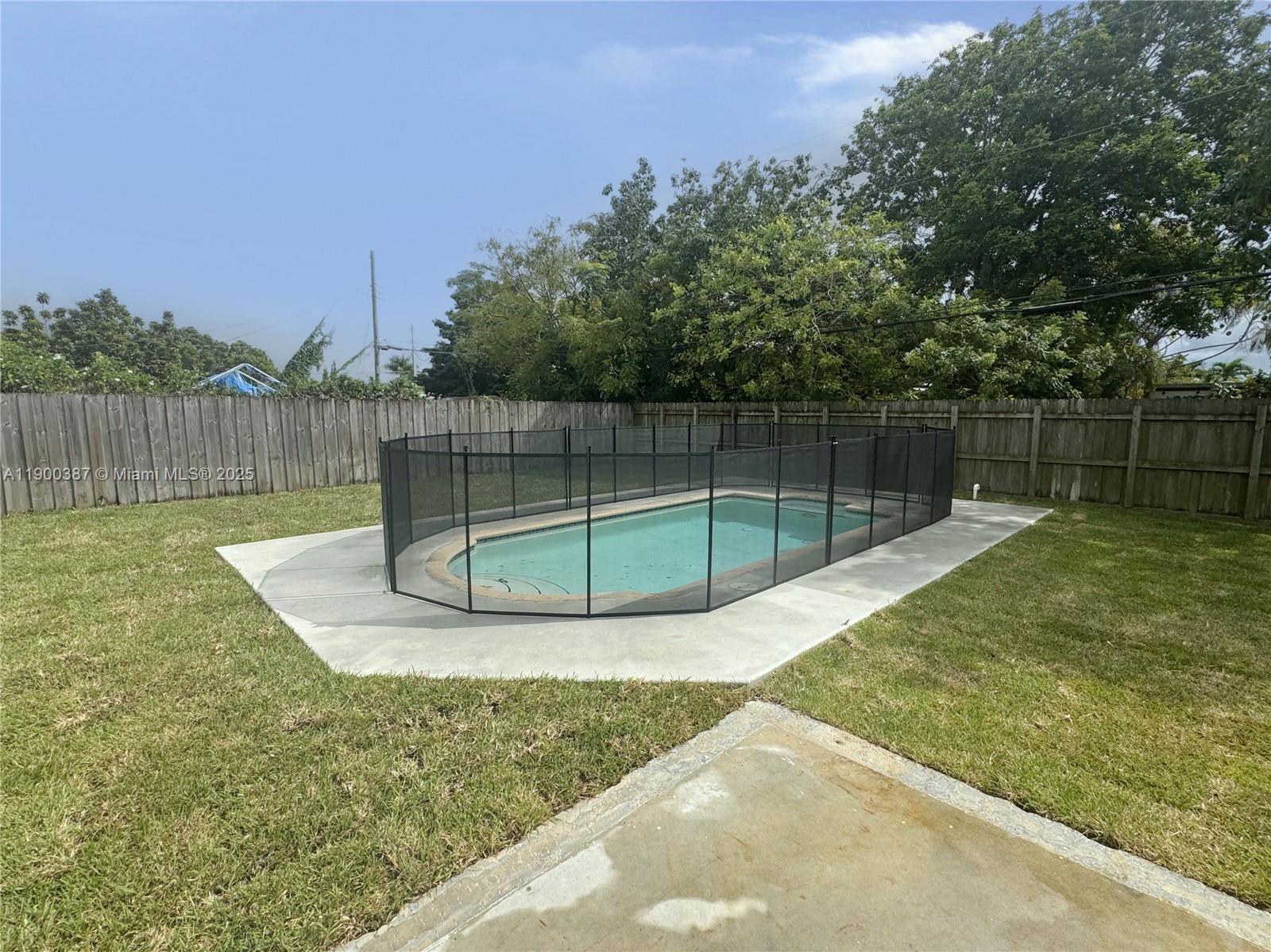 LEISURE CITY SEC 4 - Residential