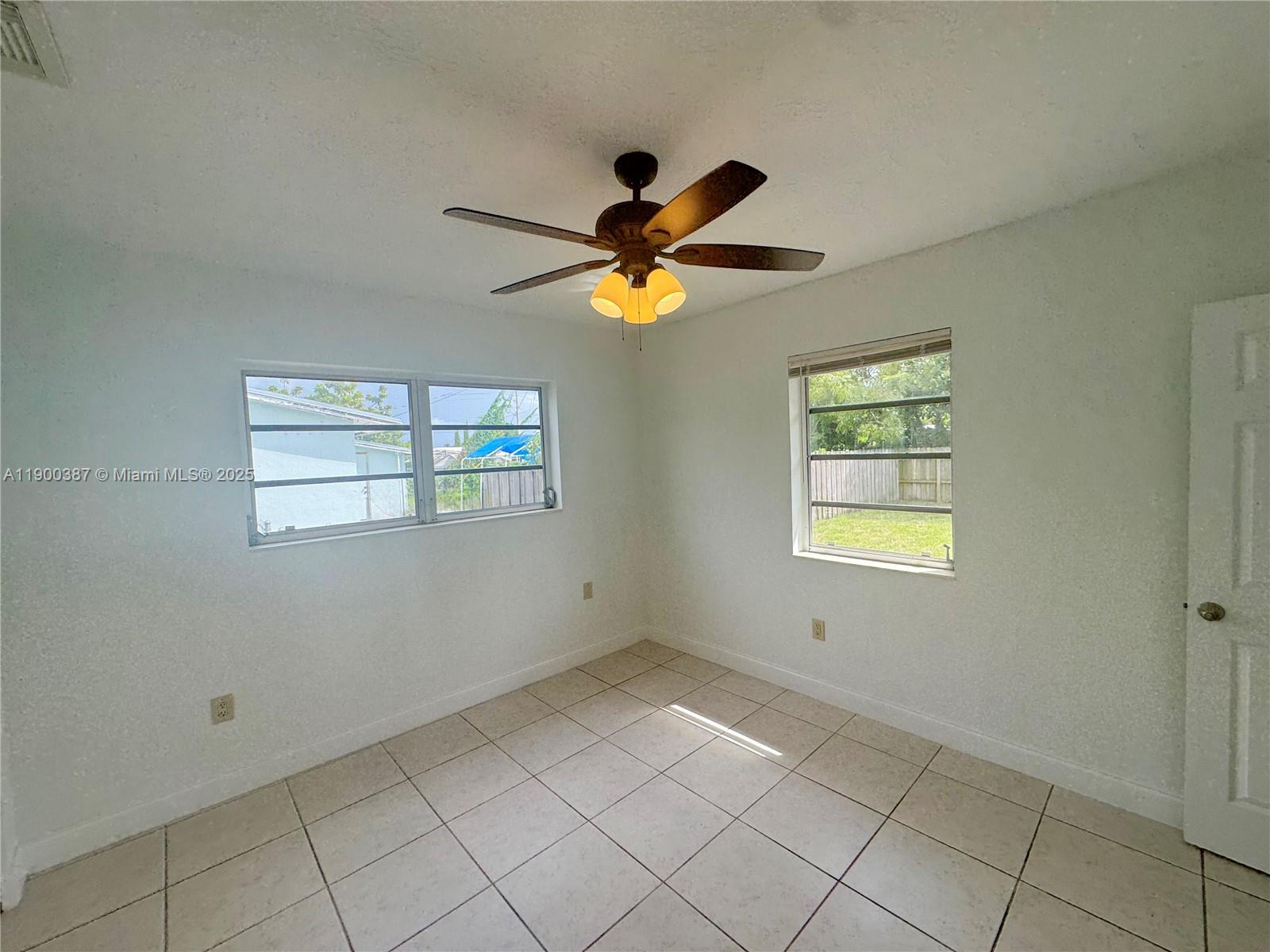 LEISURE CITY SEC 4 - Residential