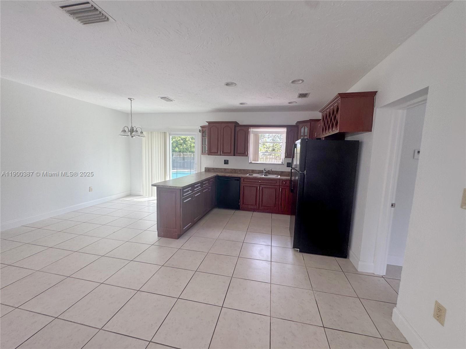 LEISURE CITY SEC 4 - Residential