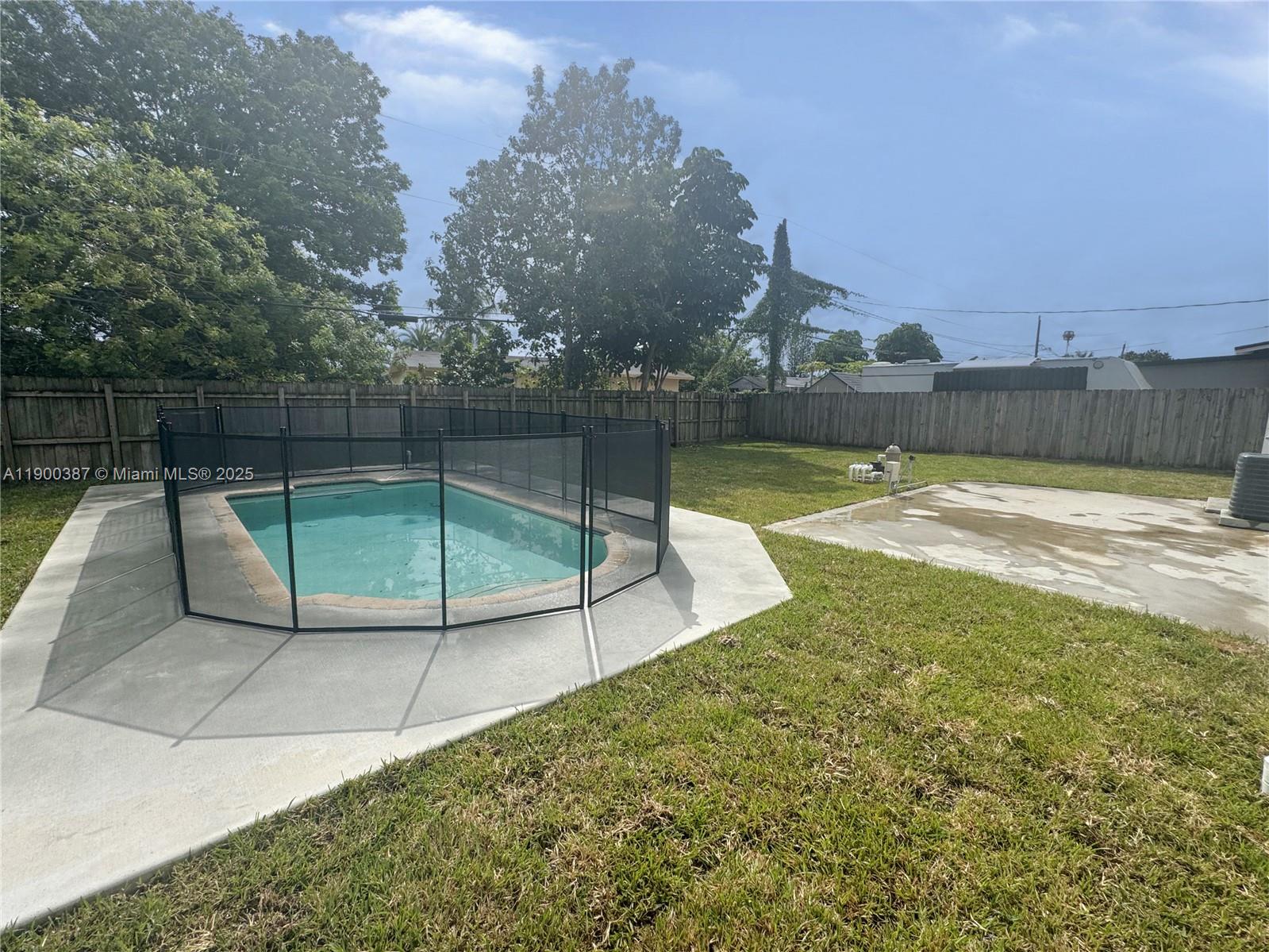 LEISURE CITY SEC 4 - Residential