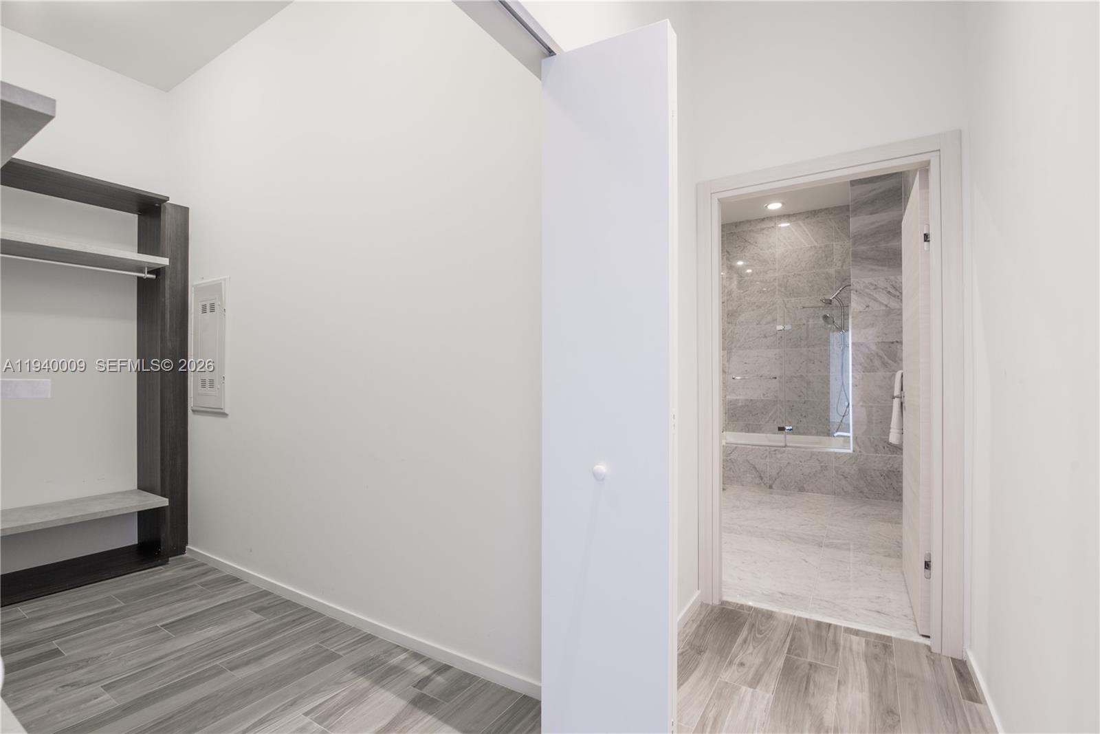 801 SMA RESIDENCES CONDO - Residential Lease