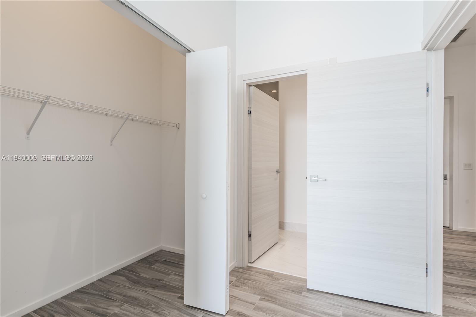 801 SMA RESIDENCES CONDO - Residential Lease