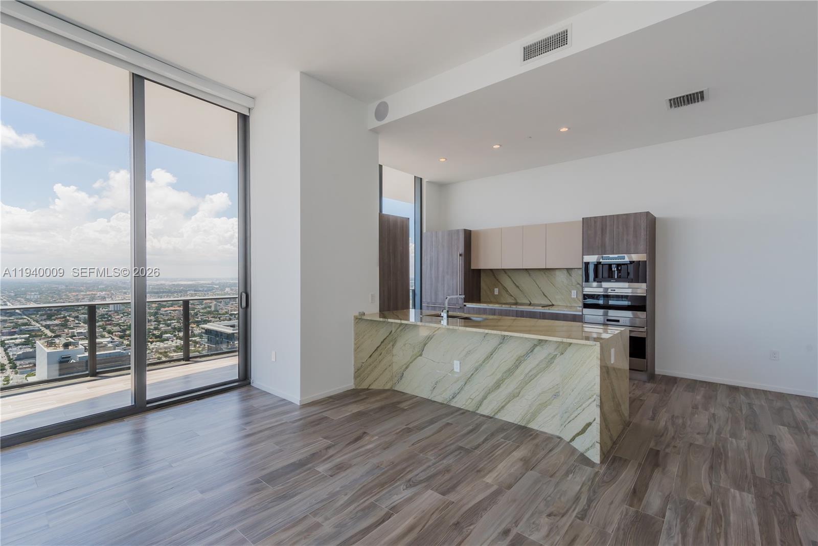 801 SMA RESIDENCES CONDO - Residential Lease