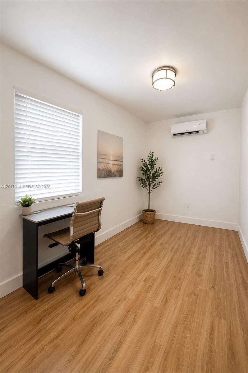 SHADOWLAWN EXTENSION SUB - Residential Lease