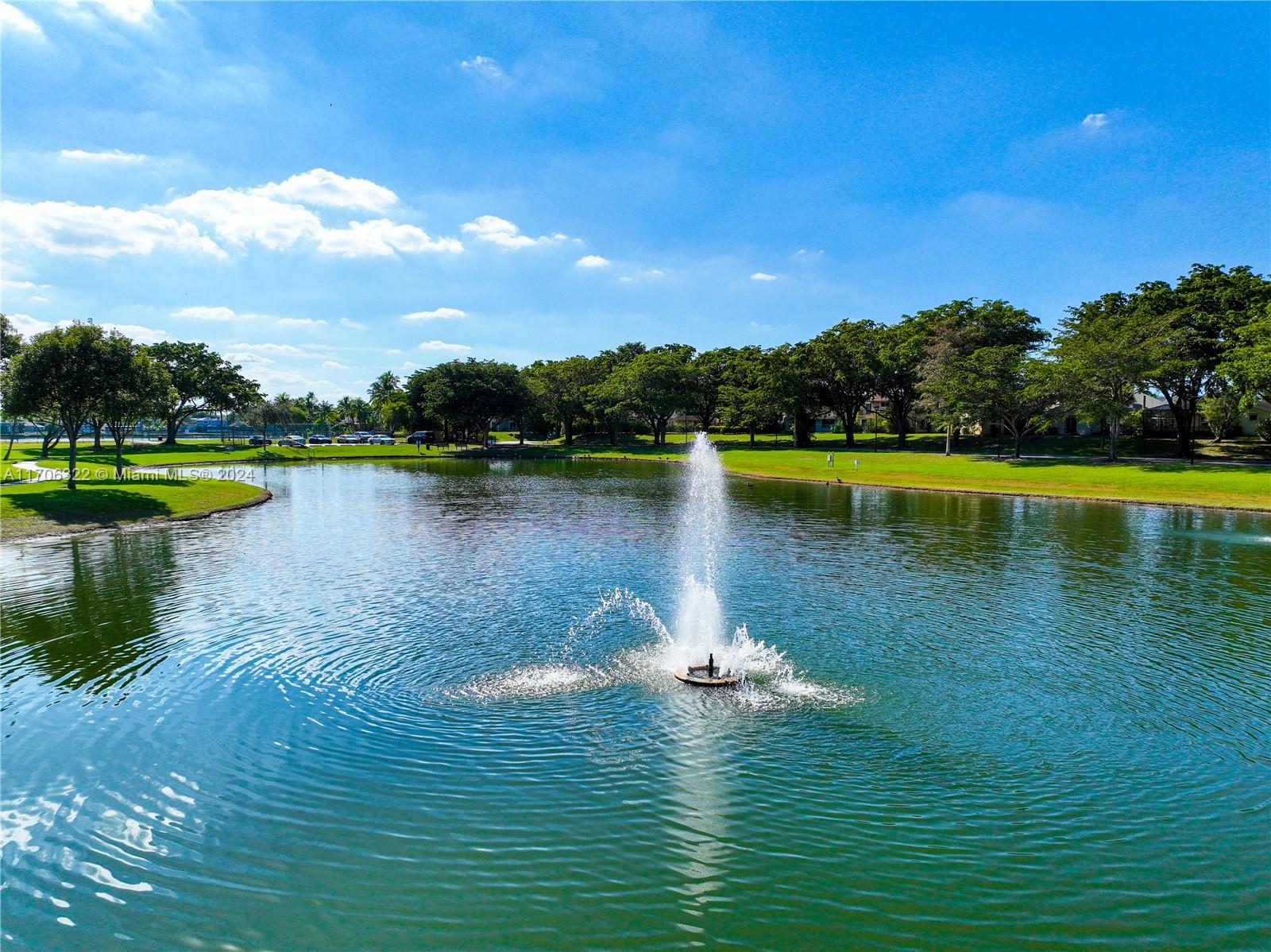 LAKES BY THE BAY SEC 1 - Residential