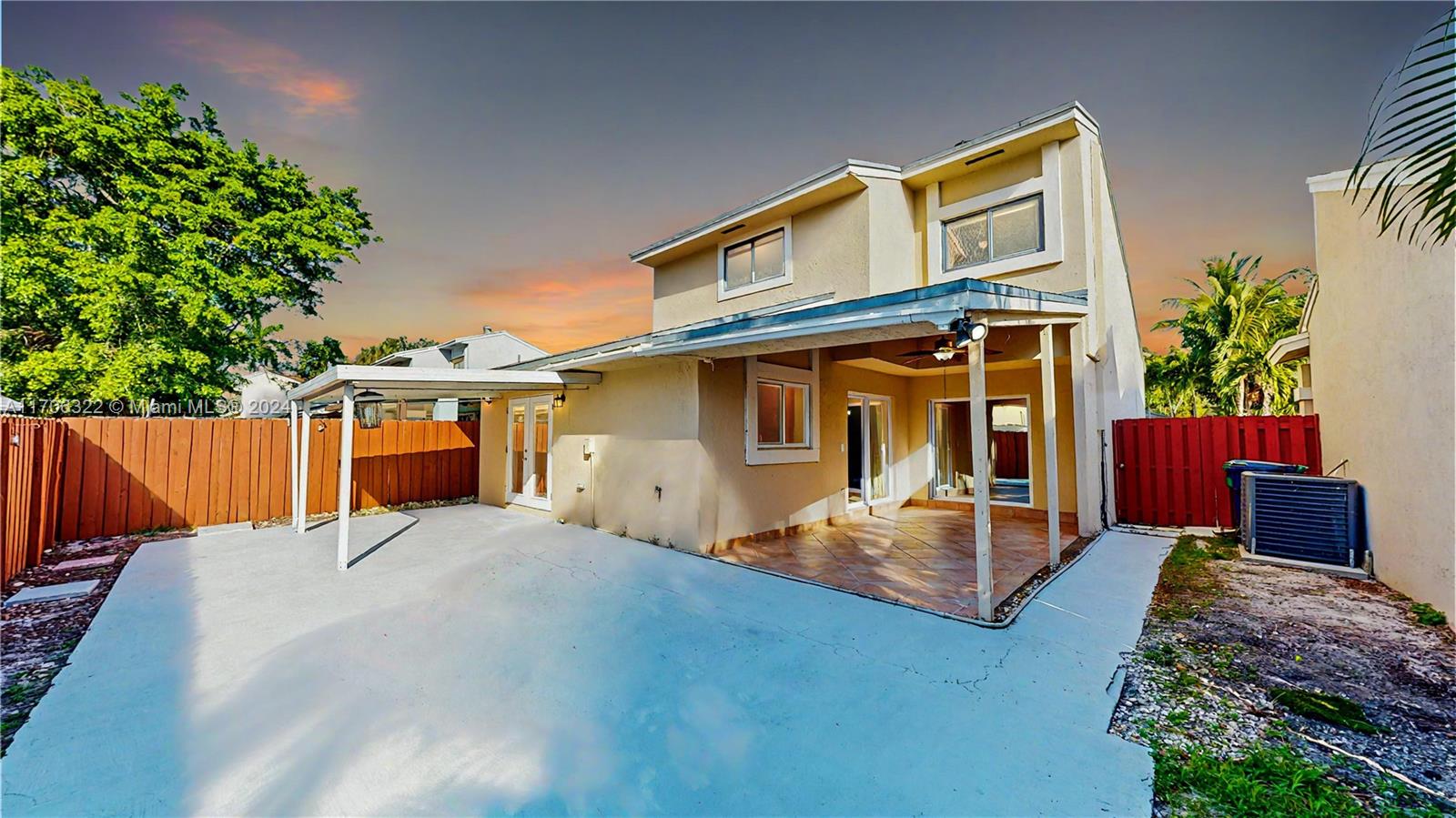 LAKES BY THE BAY SEC 1 - Residential