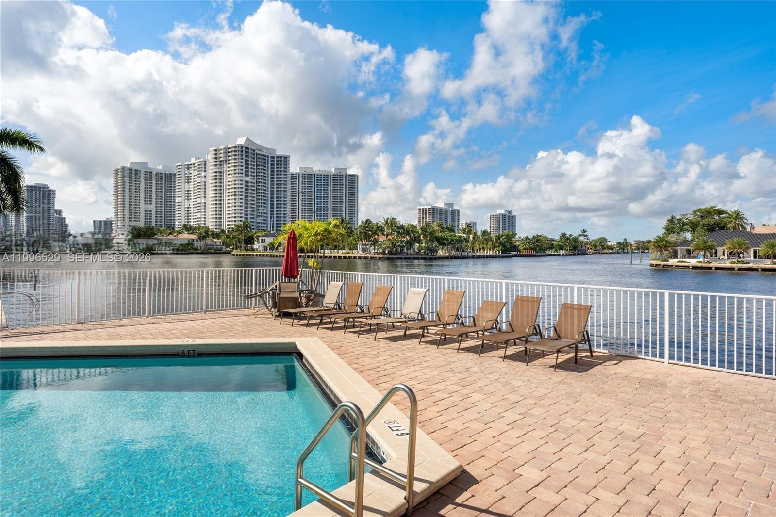 CLIFTON CONDO - Residential