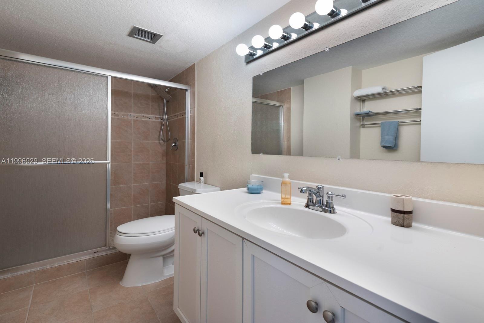 CLIFTON CONDO - Residential