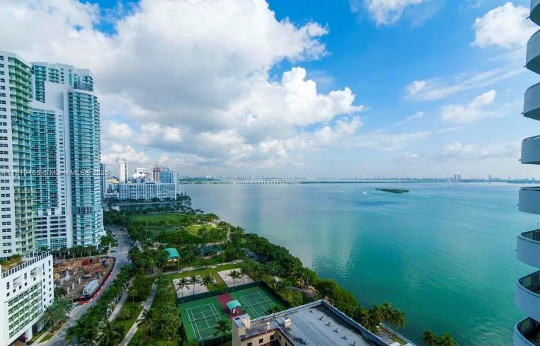 VENETIA CONDO - Residential