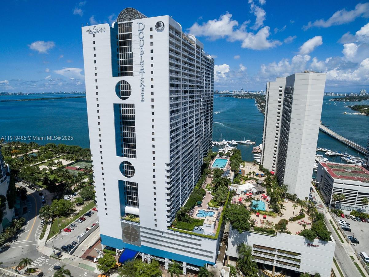 VENETIA CONDO - Residential