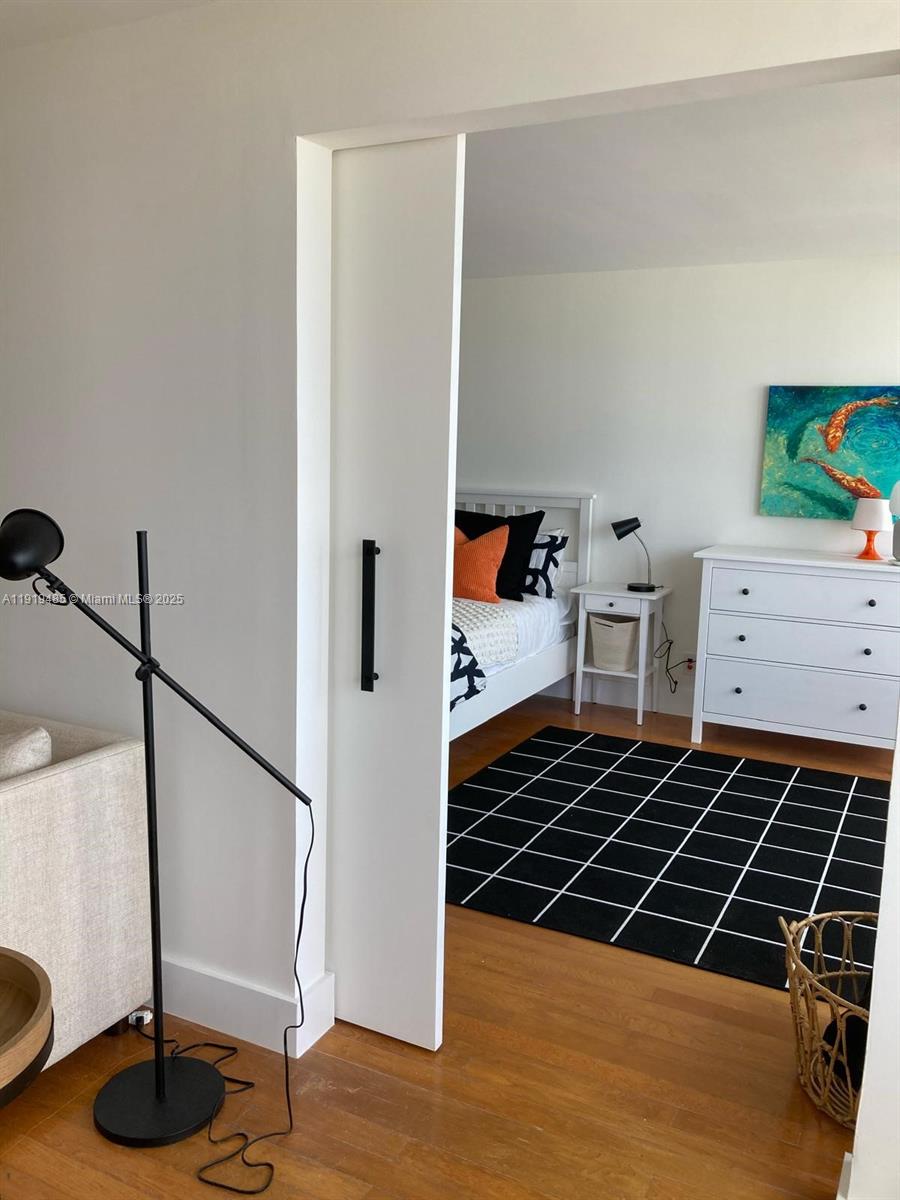 VENETIA CONDO - Residential