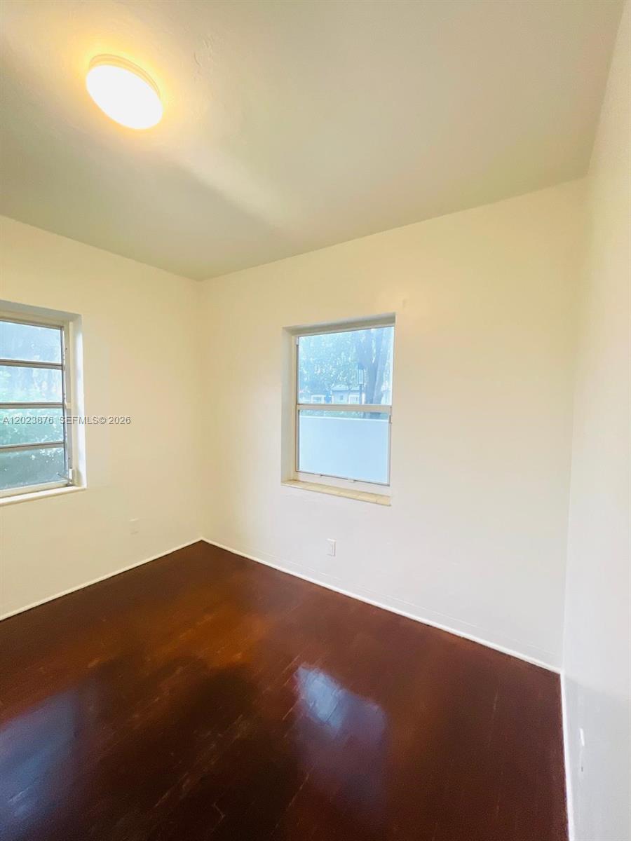 ENGLEWOOD NORTH - Residential Lease