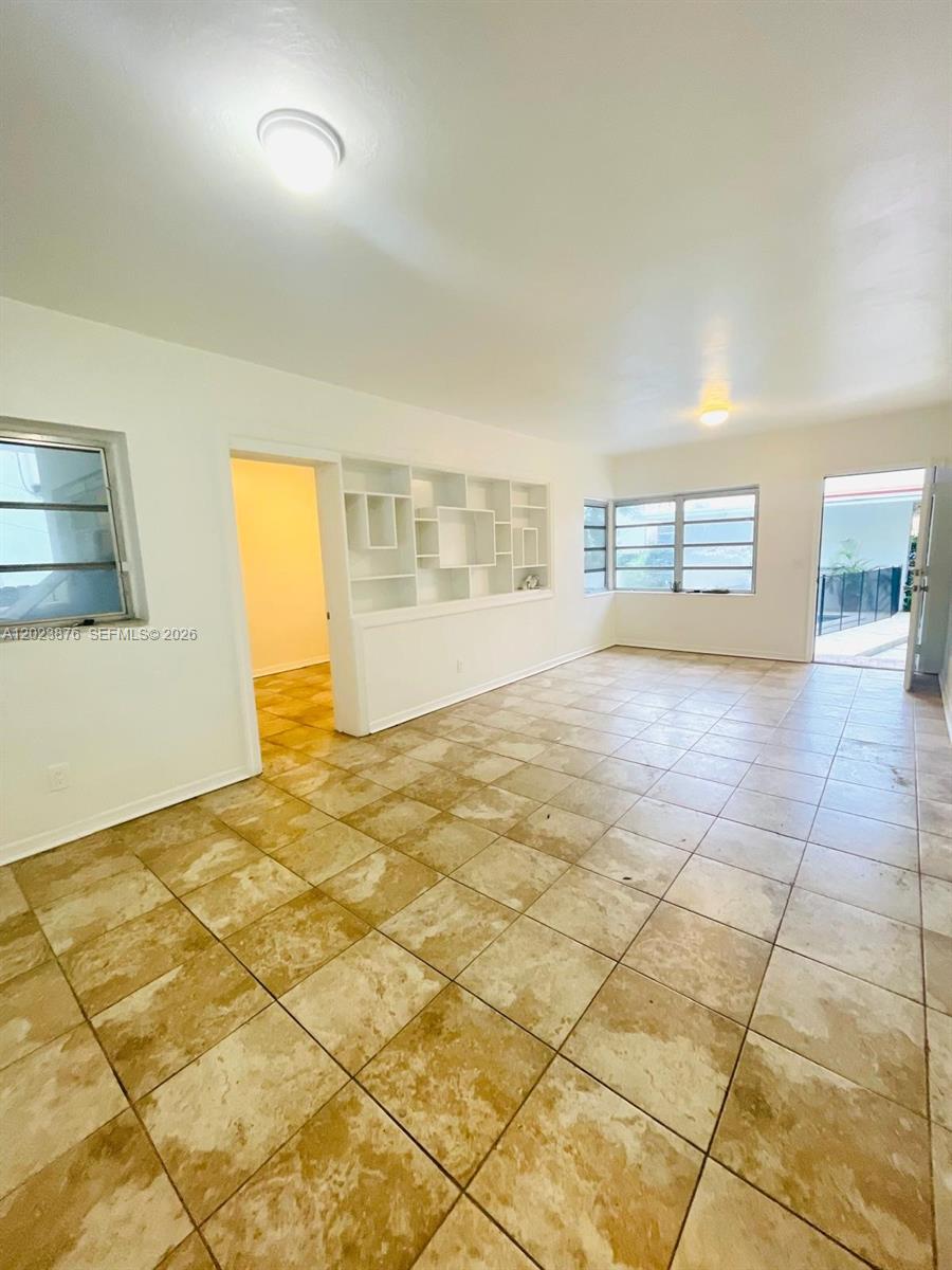 ENGLEWOOD NORTH - Residential Lease