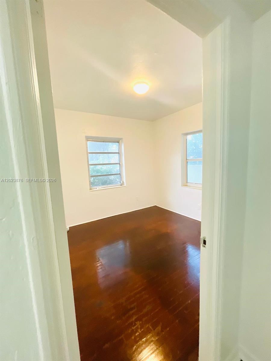 ENGLEWOOD NORTH - Residential Lease